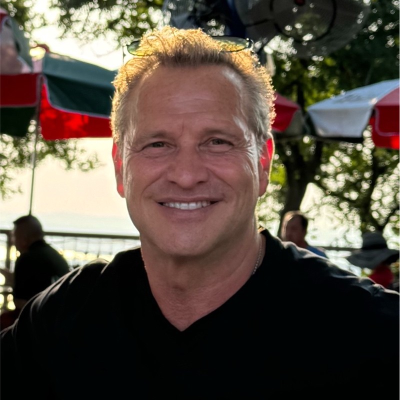 Professional headshot of Scott Hartman